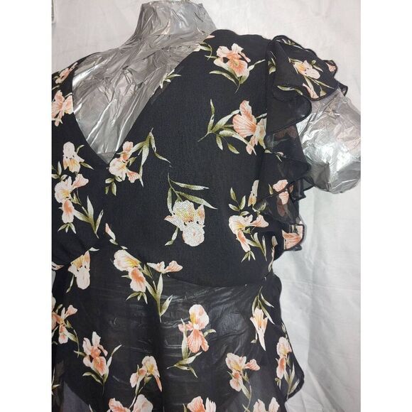 Forever 21 Women's PLUS Size 0X Black Floral Sheer Peplum Blouse - Picture 2 of 5